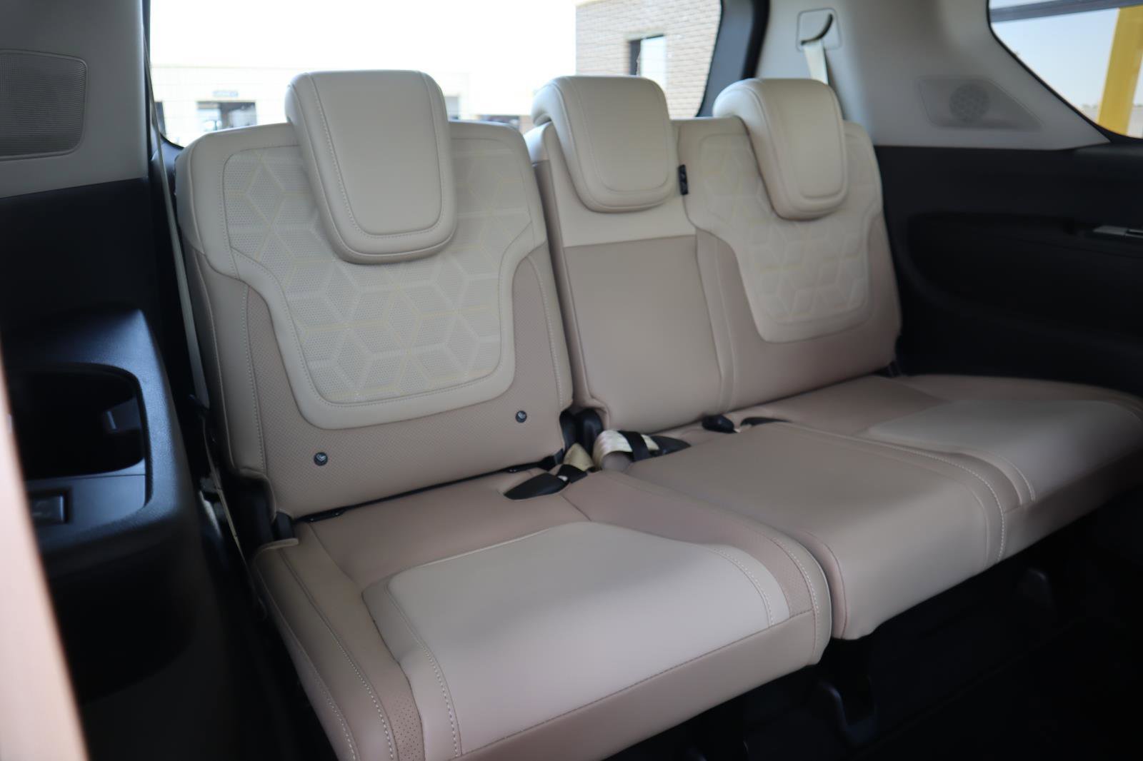 New 2026 Nissan Armada Platinum image 54