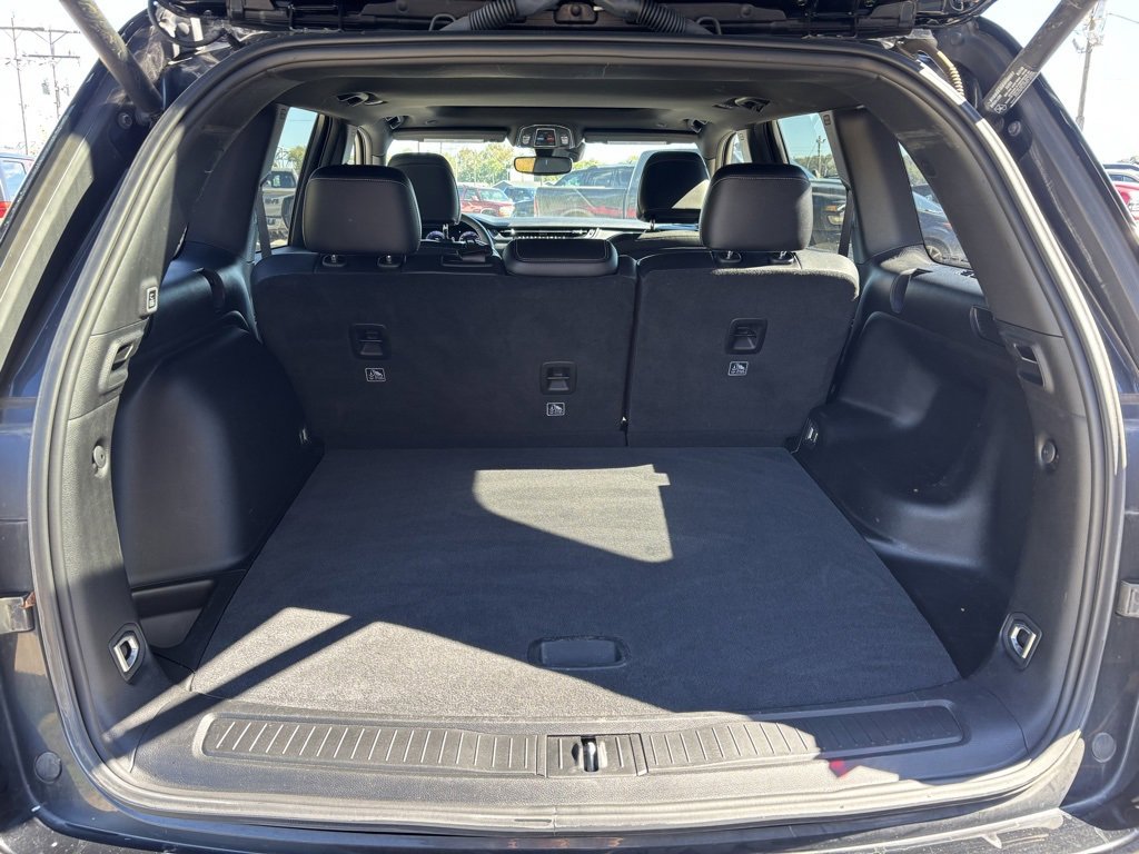 Used 2023 Jeep Grand Cherokee Altitude image 33