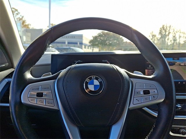 Used 2024 BMW X7 xDrive40i w/ Premium Package image 18