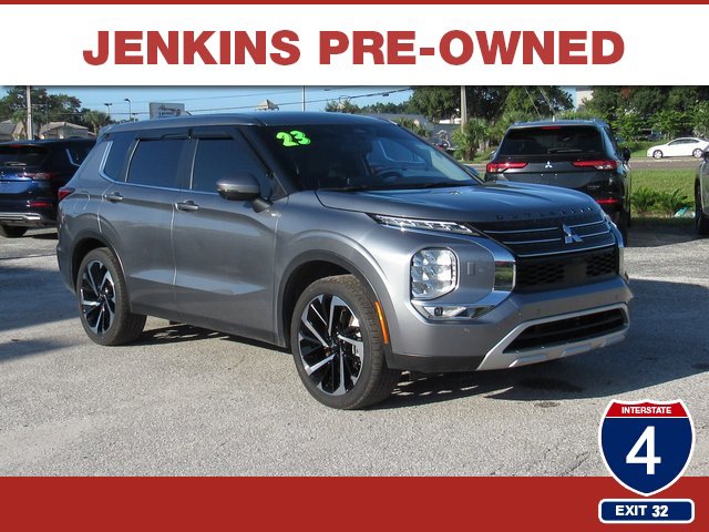 Used 2023 Mitsubishi Outlander SE