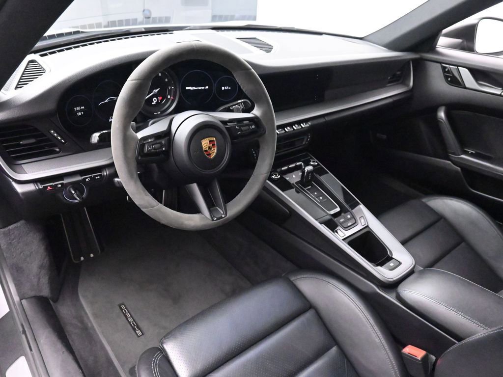 Used 2020 Porsche 911 Carrera S image 11