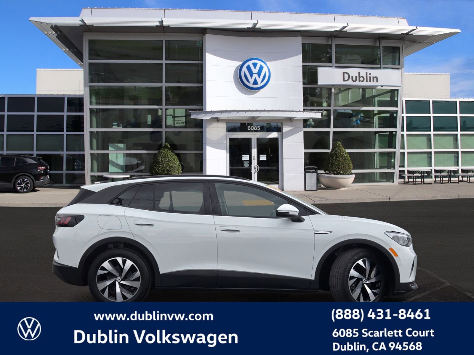 Certified 2023 Volkswagen ID.4 Pro image 3