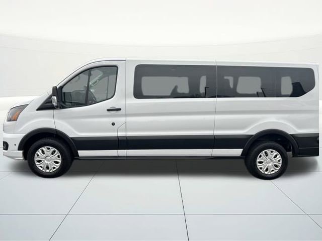 Used 2024 Ford Transit 350 XLT image 2