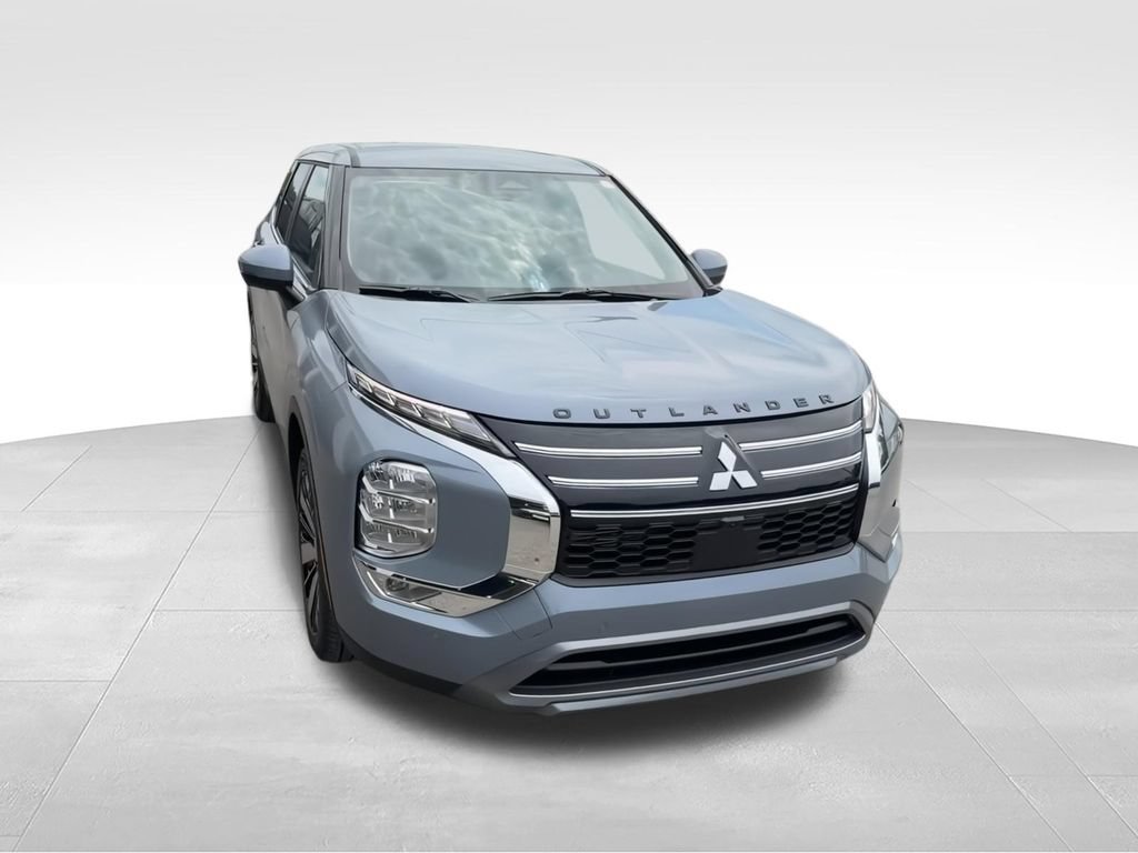 New 2026 Mitsubishi Outlander SE FWD video 3