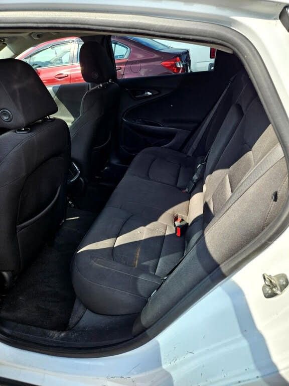 Used 2019 Chevrolet Malibu LT image 10