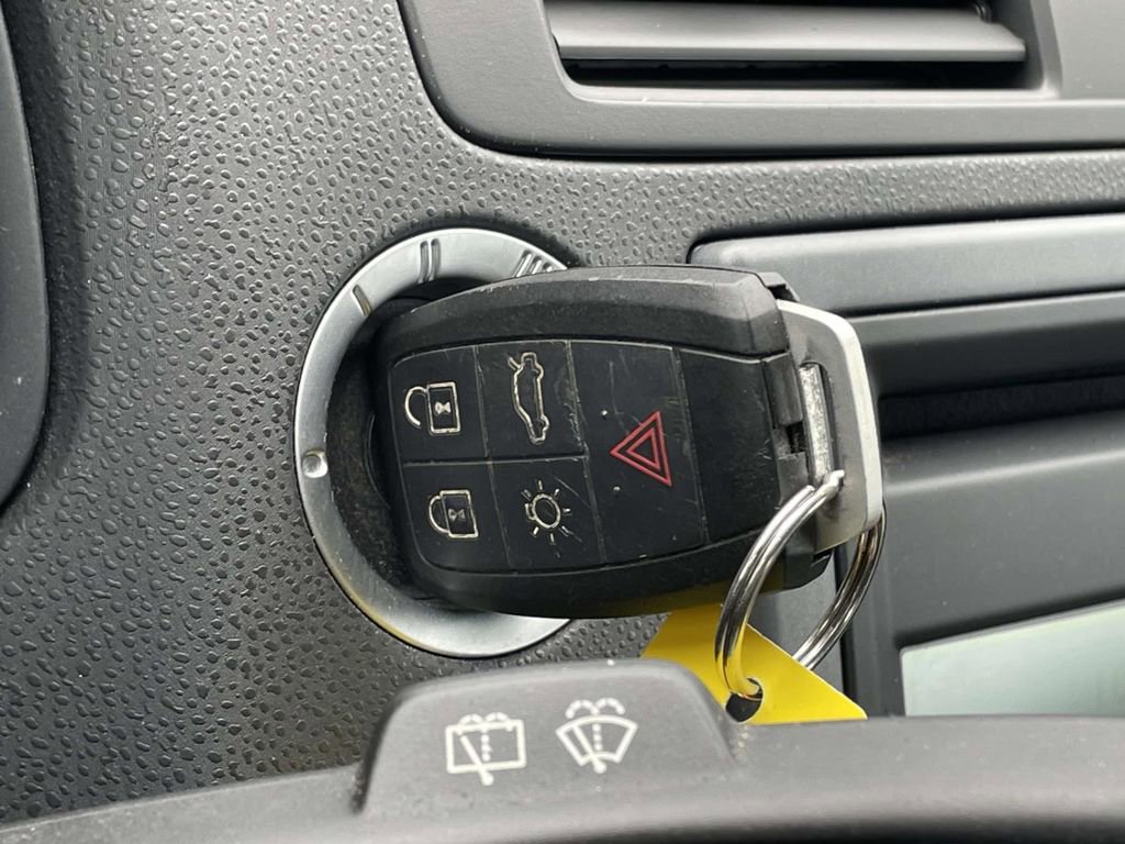 Used 2012 Volvo C30 T5 image 17