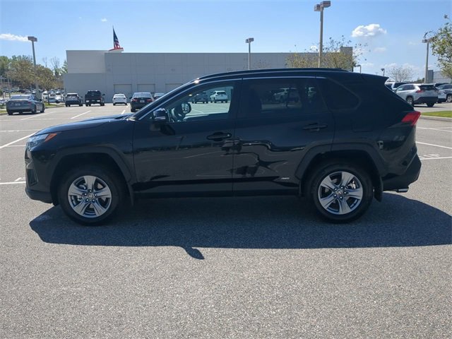 Certified 2025 Toyota RAV4 XLE w/ Convenience Package image 7