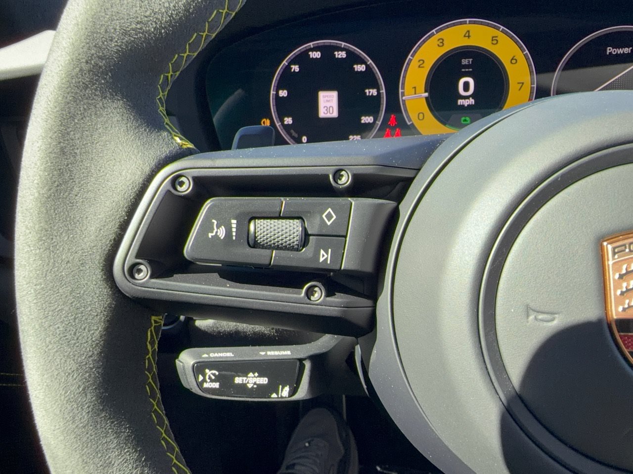 Certified 2025 Porsche 911 Carrera GTS RWD image 18