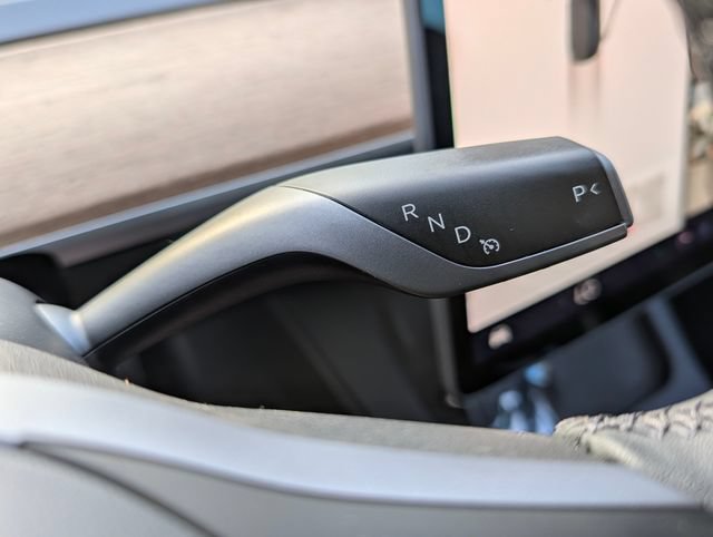 Used 2023 Tesla Model 3 Standard Range RWD image 23