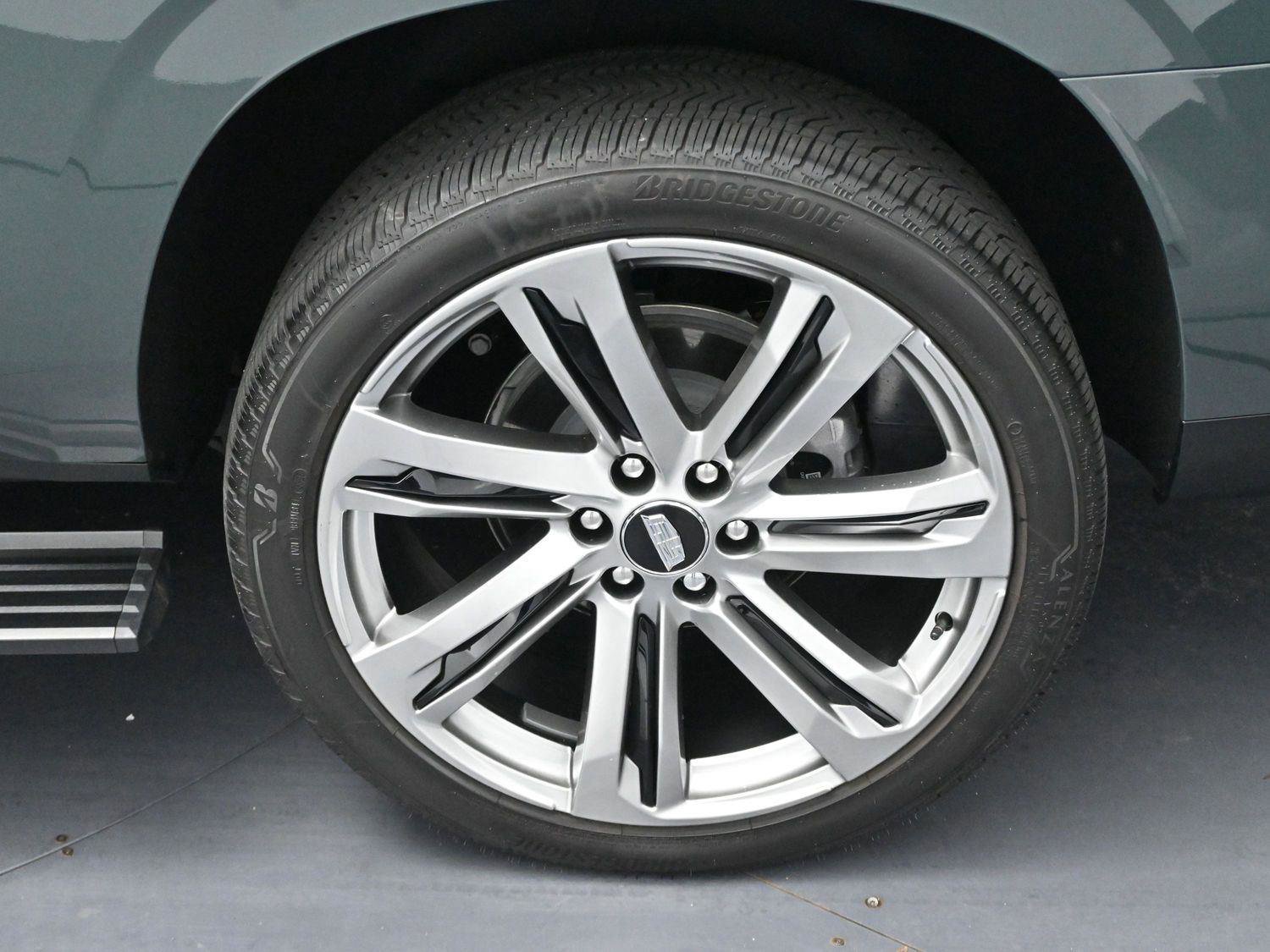 Certified 2026 Cadillac Escalade ESV Sport w/ Touring Package image 36