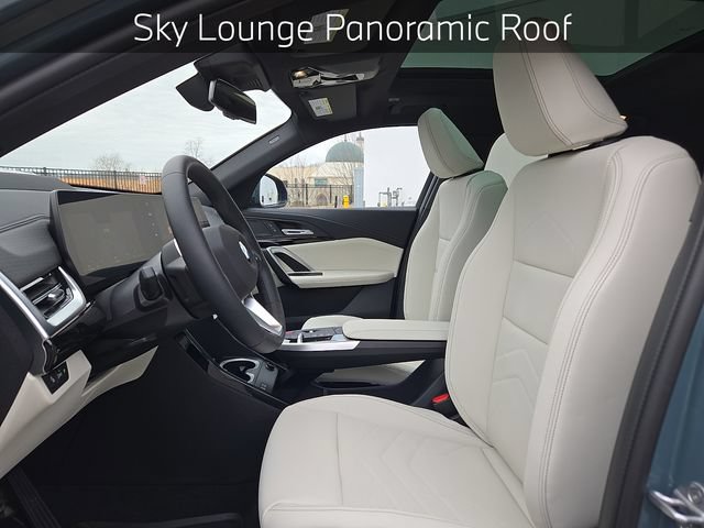 Certified 2026 BMW X2 xDrive28i w/ Technology Package AWD/4WD image 8