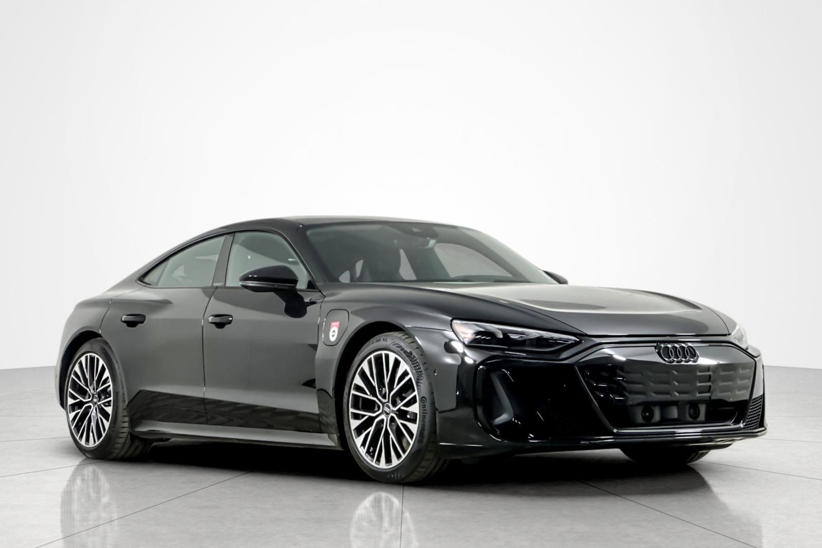 New 2026 Audi S e-tron GT Premium Plus AWD/4WD image 2