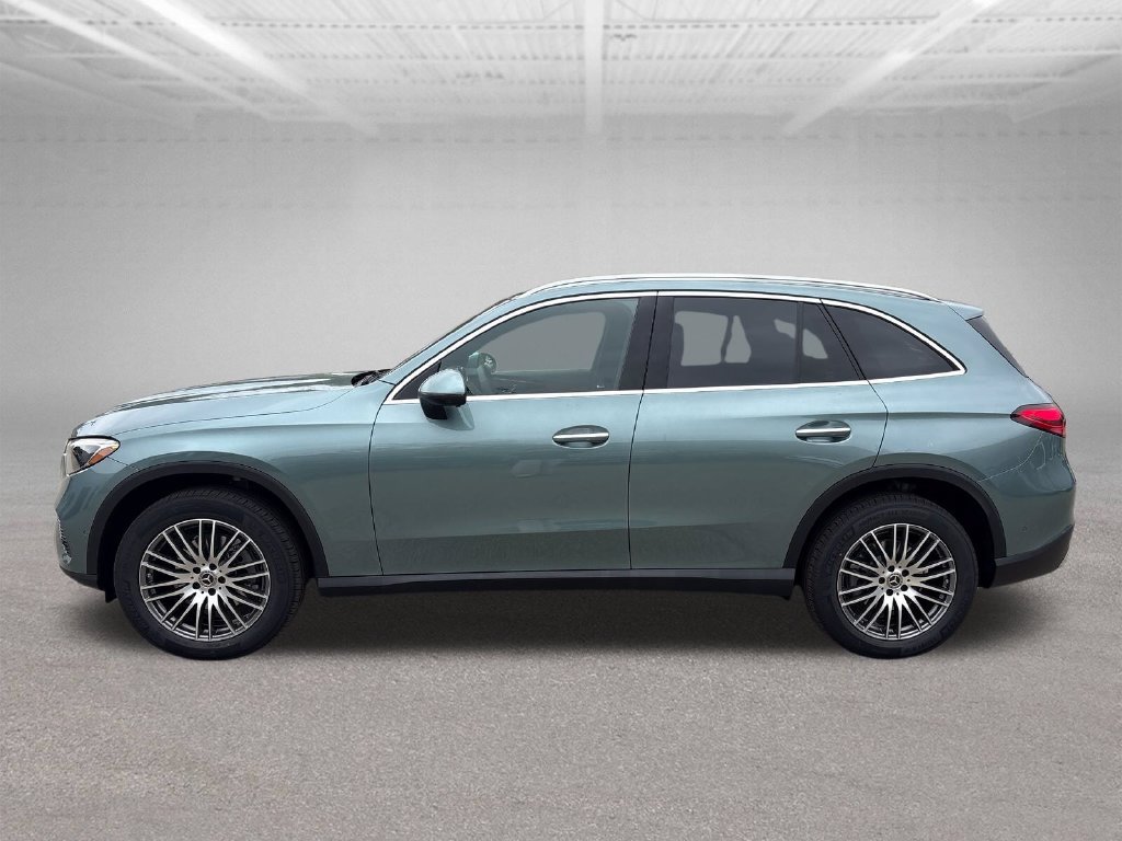 New 2027 Mercedes-Benz GLC 300 4MATIC image 2