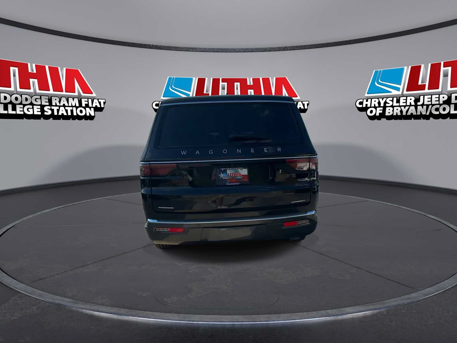Used 2022 Jeep Wagoneer Series II AWD/4WD image 7