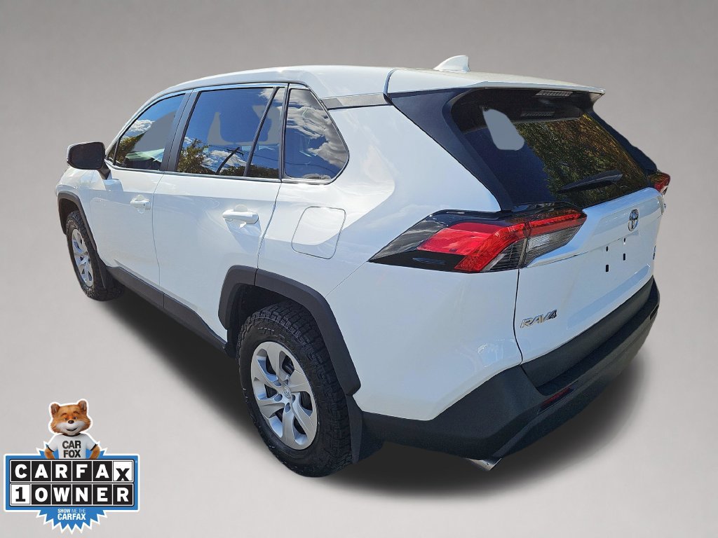 Used 2024 Toyota RAV4 LE AWD/4WD image 6