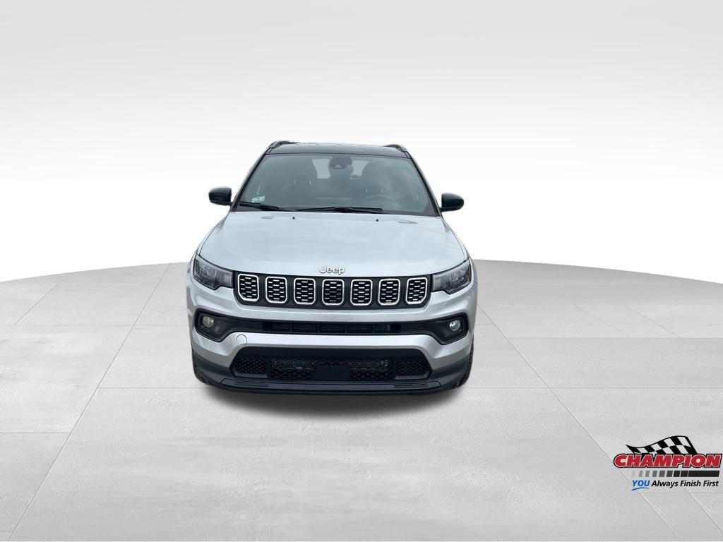 Used 2025 Jeep Compass Limited image 9