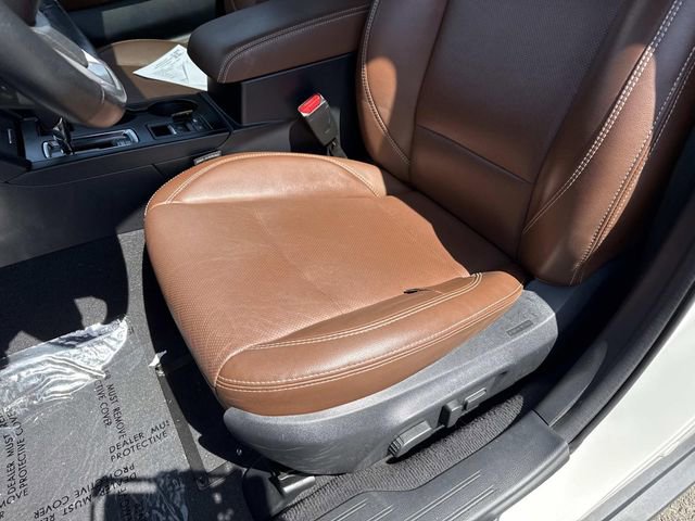 Used 2018 Subaru Outback 2.5i Touring image 15