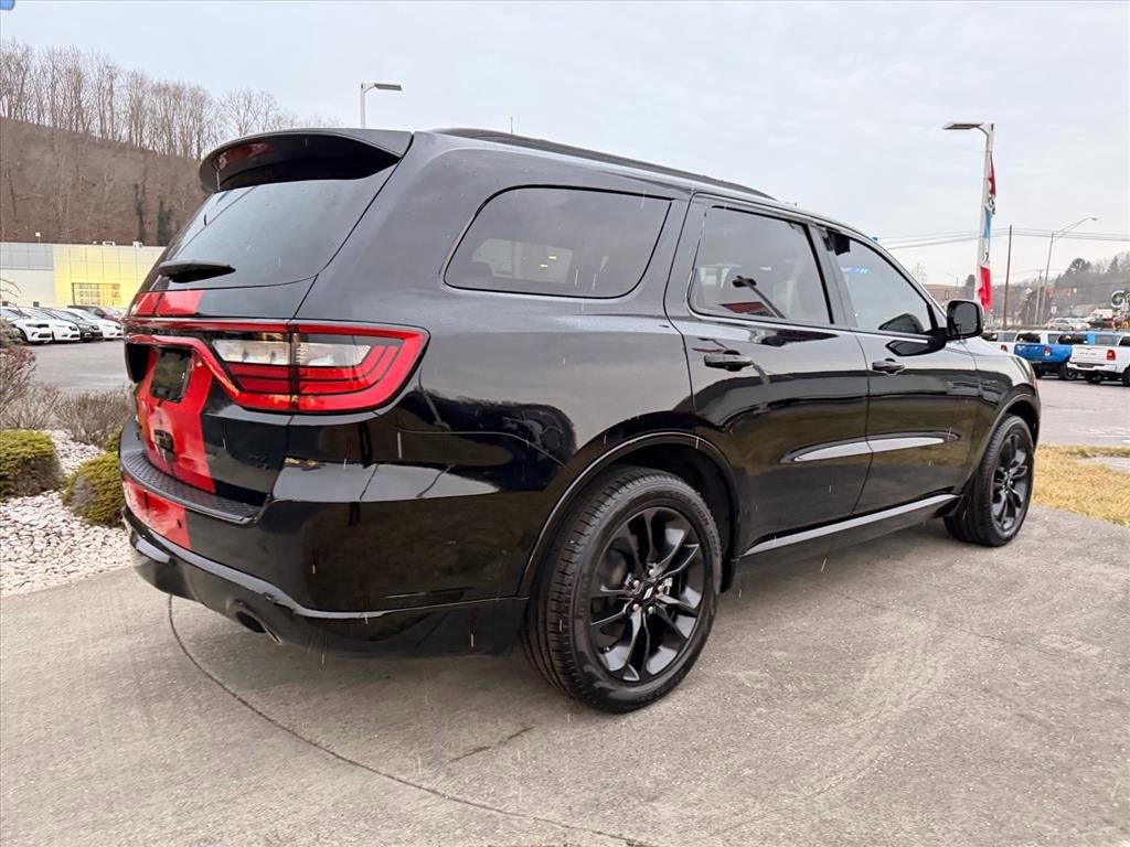 Used 2025 Dodge Durango R/T image 8