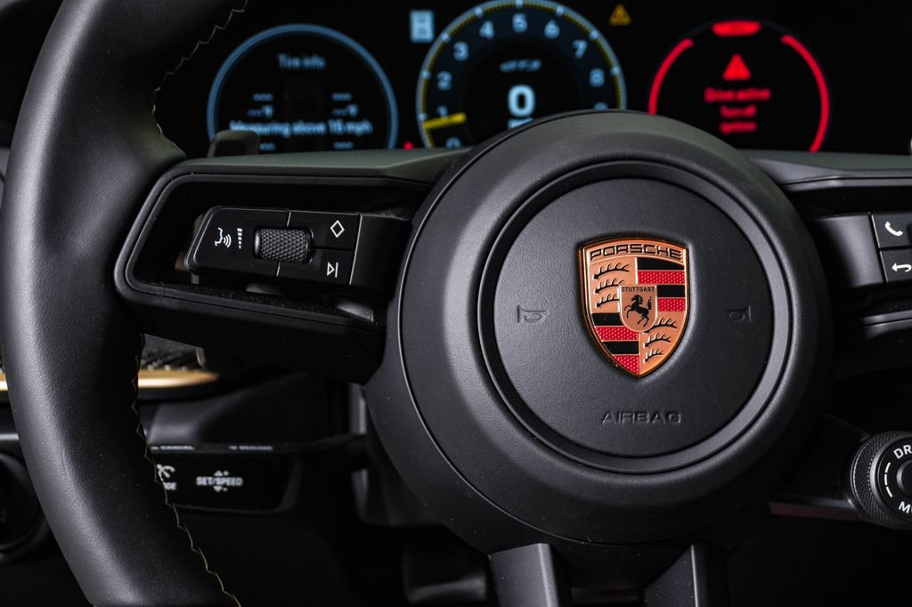 Used 2026 Porsche 911 GT3 RWD image 25
