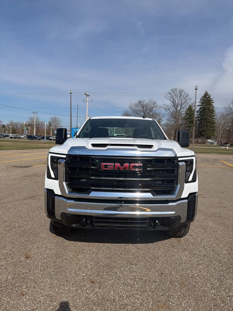 New 2026 GMC Sierra 2500 Pro image 2