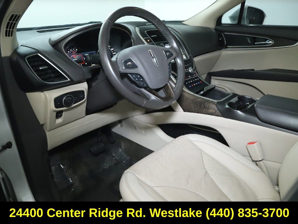 Used 2018 Lincoln MKX Reserve image 18