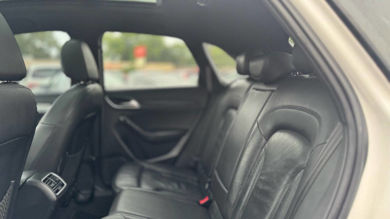 Used 2017 Audi Q3 2.0T Premium Plus w/ Premium Plus Package image 37