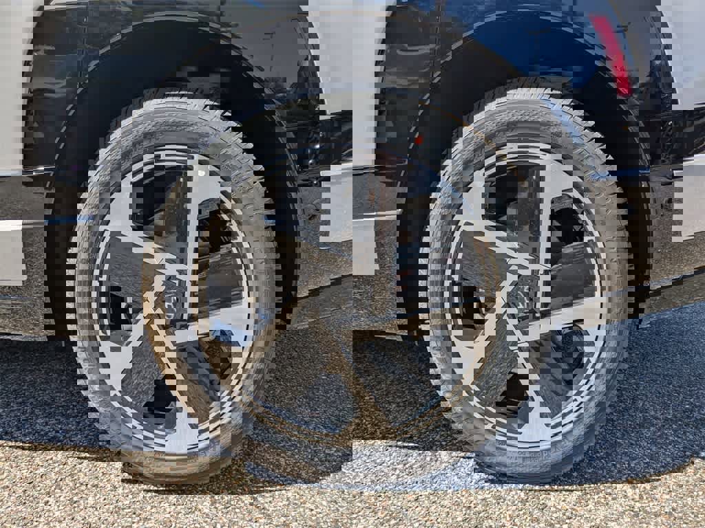 New 2026 Hyundai Ioniq 9 Limited image 14