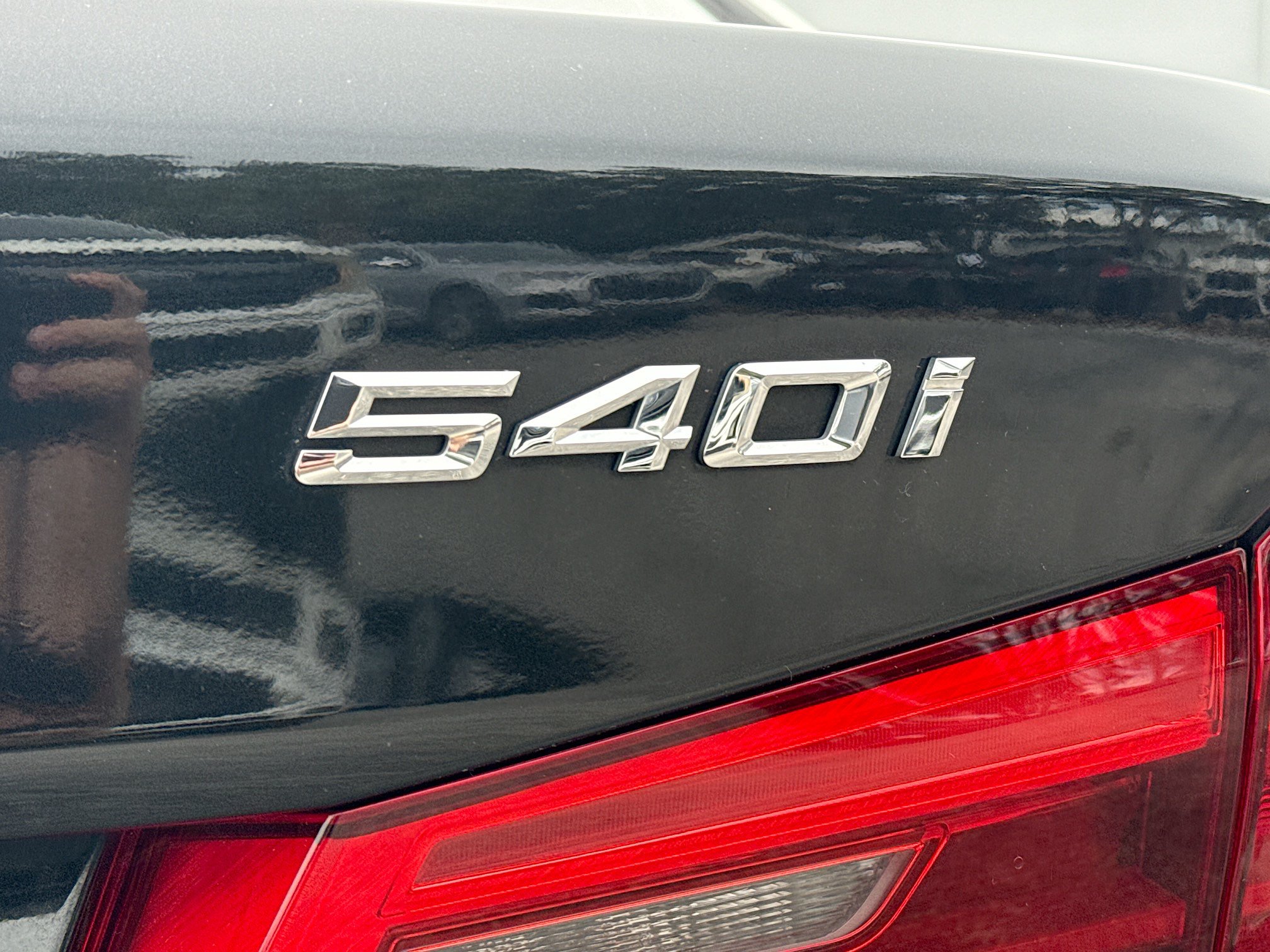 Used 2019 BMW 540i RWD image 12