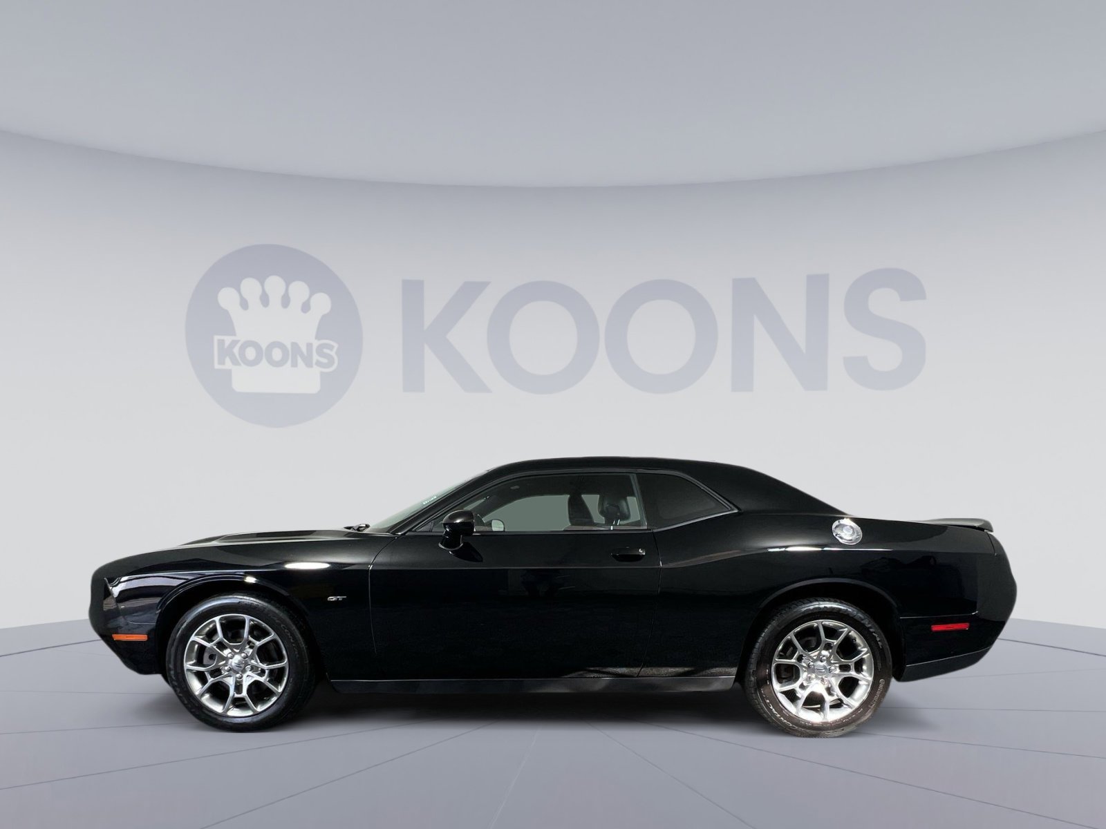 Used 2017 Dodge Challenger GT w/ GT Interior Package image 2
