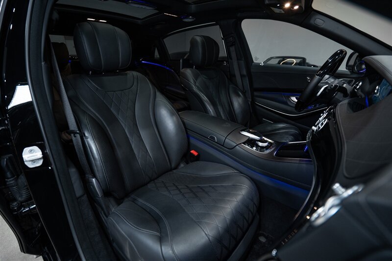 Used 2018 Mercedes-Benz Maybach S 560 4MATIC image 42