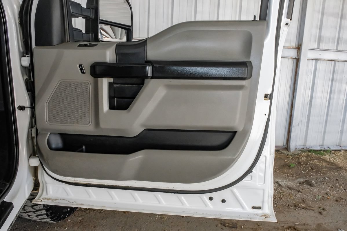 Used 2017 Ford F350 XL w/ Power Equipment Group RWD image 43