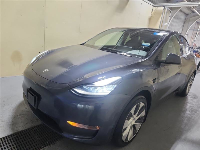 Used 2021 Tesla Model Y Long Range image 3