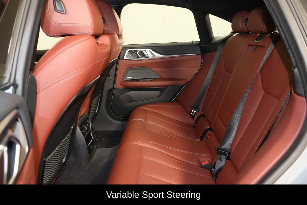 Used 2023 BMW i4 eDrive40 w/ M Sport Package image 17