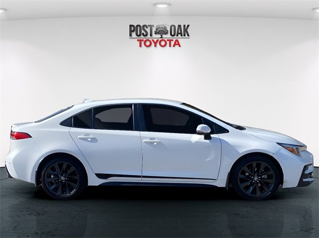 Used 2025 Toyota Corolla SE image 8