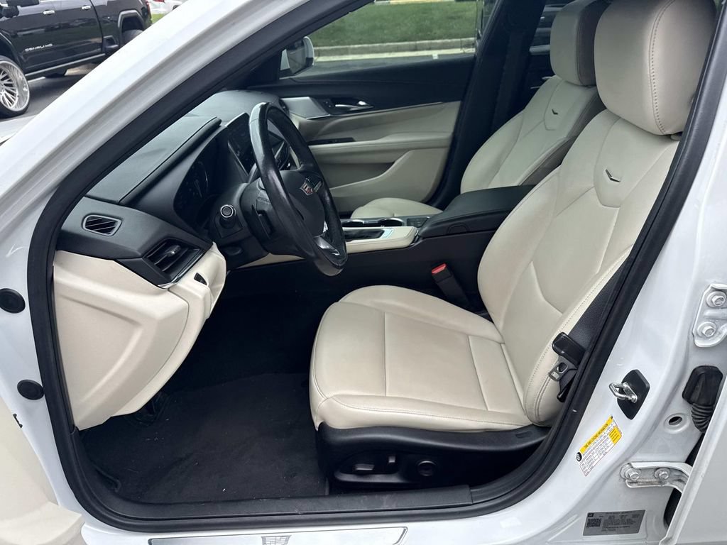 Used 2020 Cadillac CT4 Premium Luxury w/ Climate Package RWD image 8