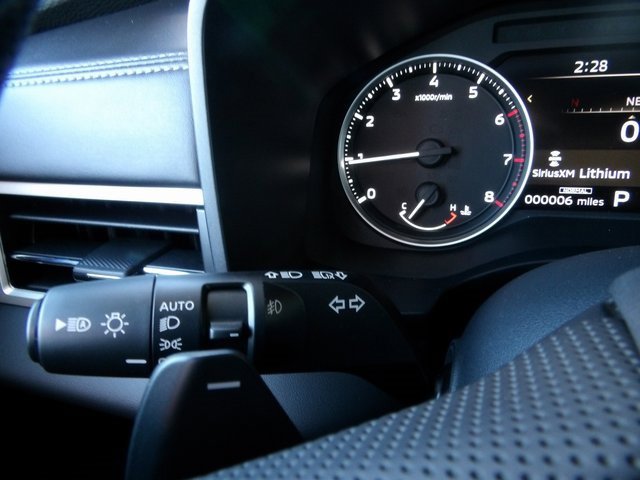 New 2025 Mitsubishi Outlander SE image 34