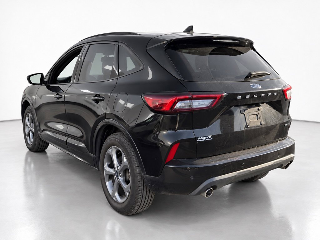 Used 2023 Ford Escape ST-Line w/ Tech Pack #1 AWD/4WD image 5
