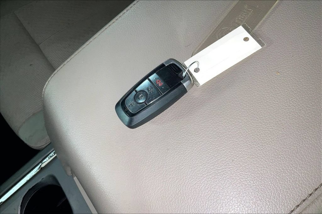 Used 2019 Ford Expedition Max XLT RWD image 13