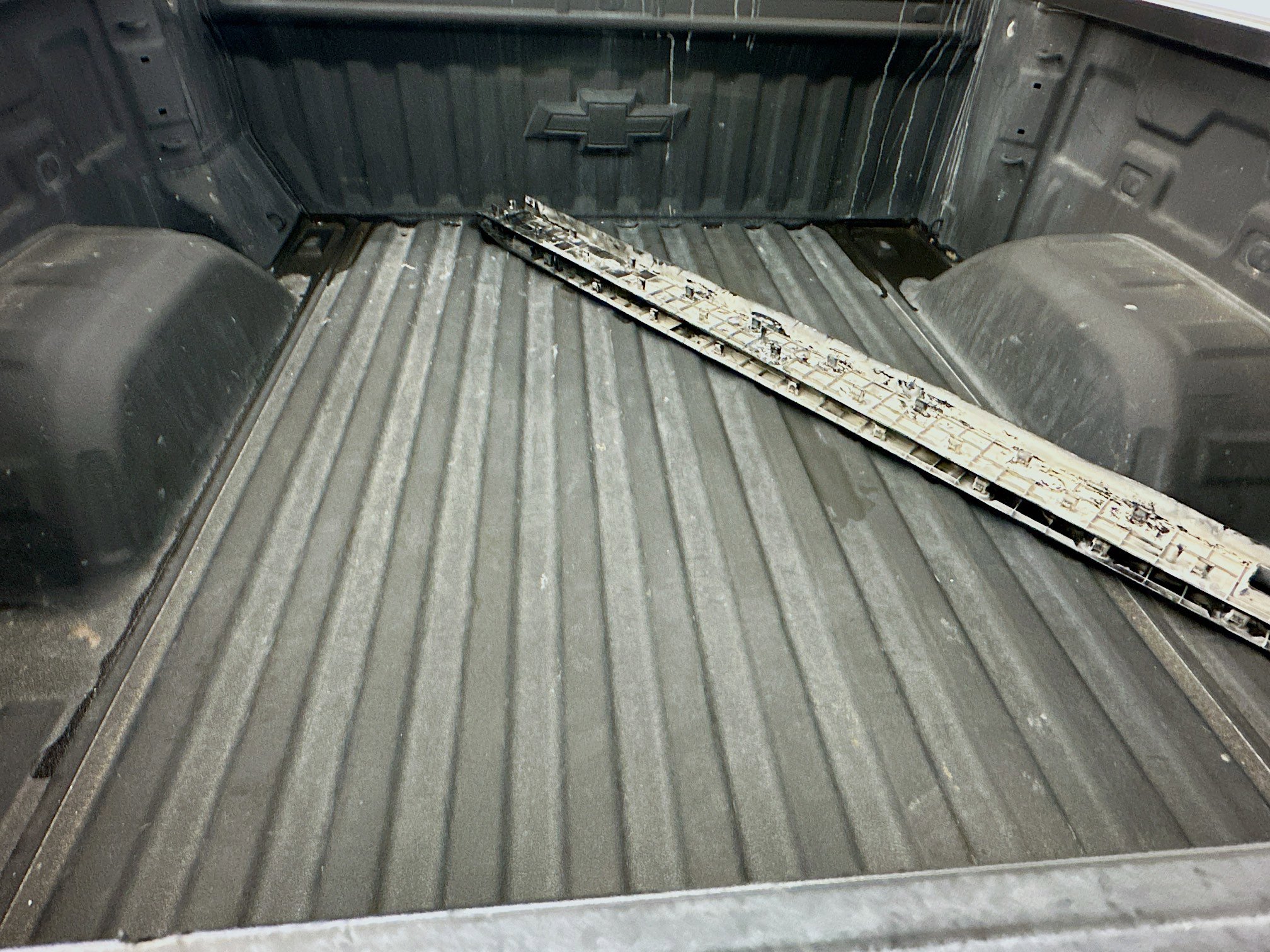 Used 2025 Chevrolet Silverado 1500 LT image 30