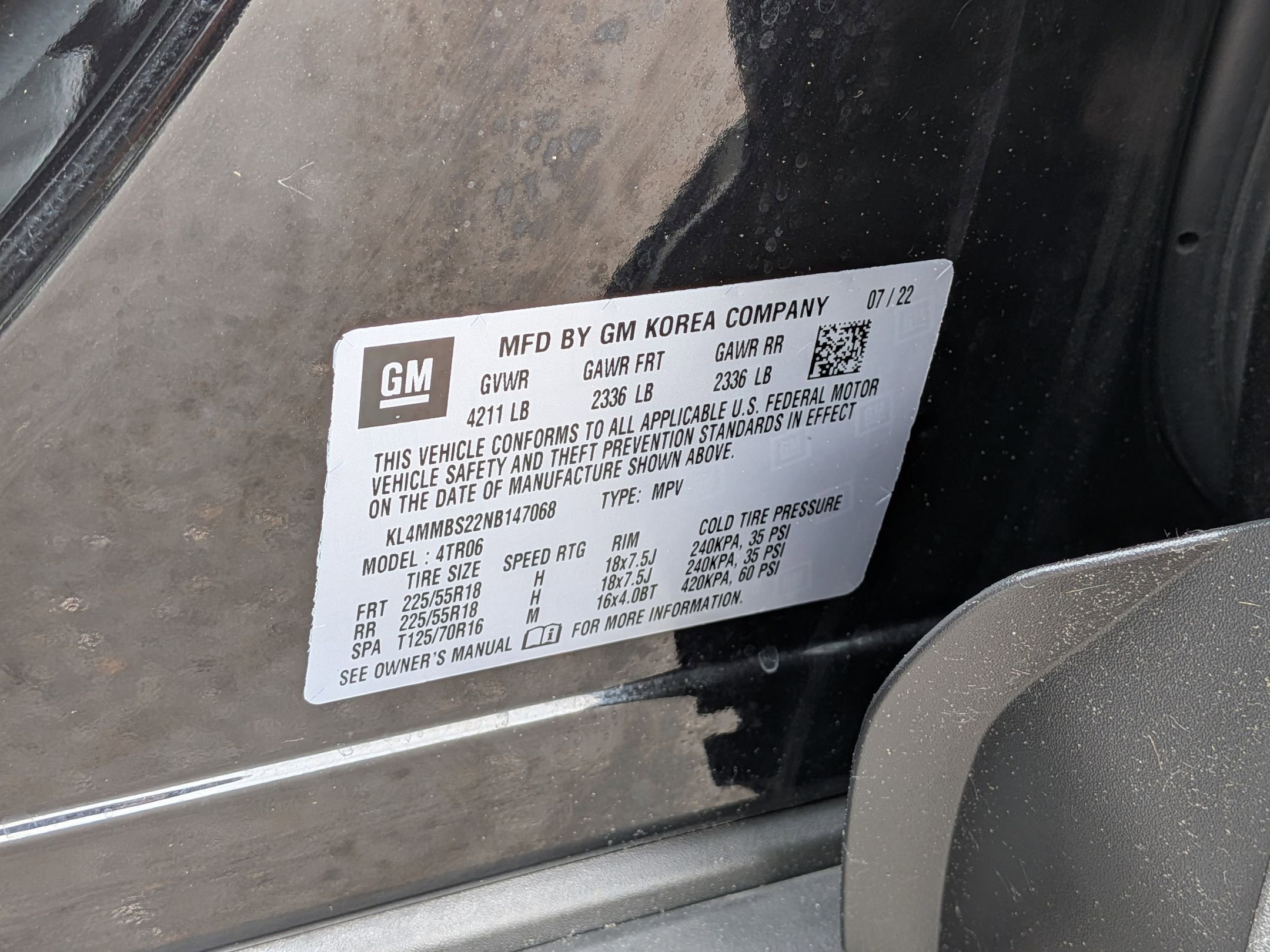 Certified 2022 Buick Encore GX Preferred FWD image 32