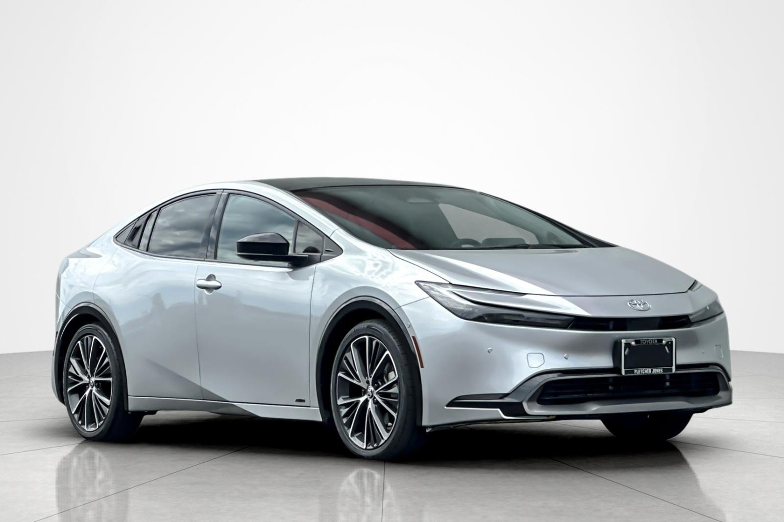 Certified 2024 Toyota Prius Limited w/ Limited Premium Package AWD/4WD image 7