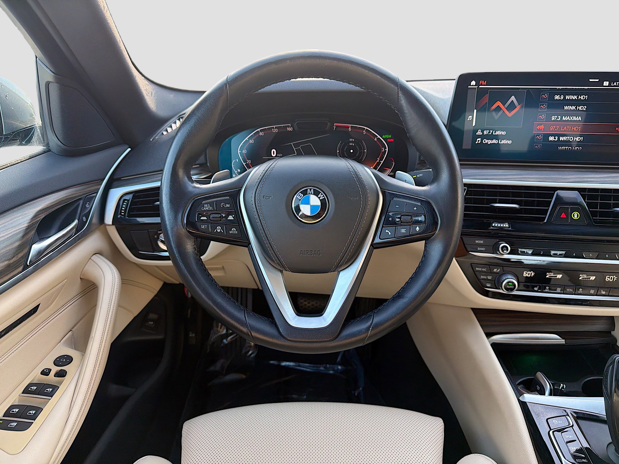 Used 2023 BMW 530i image 17