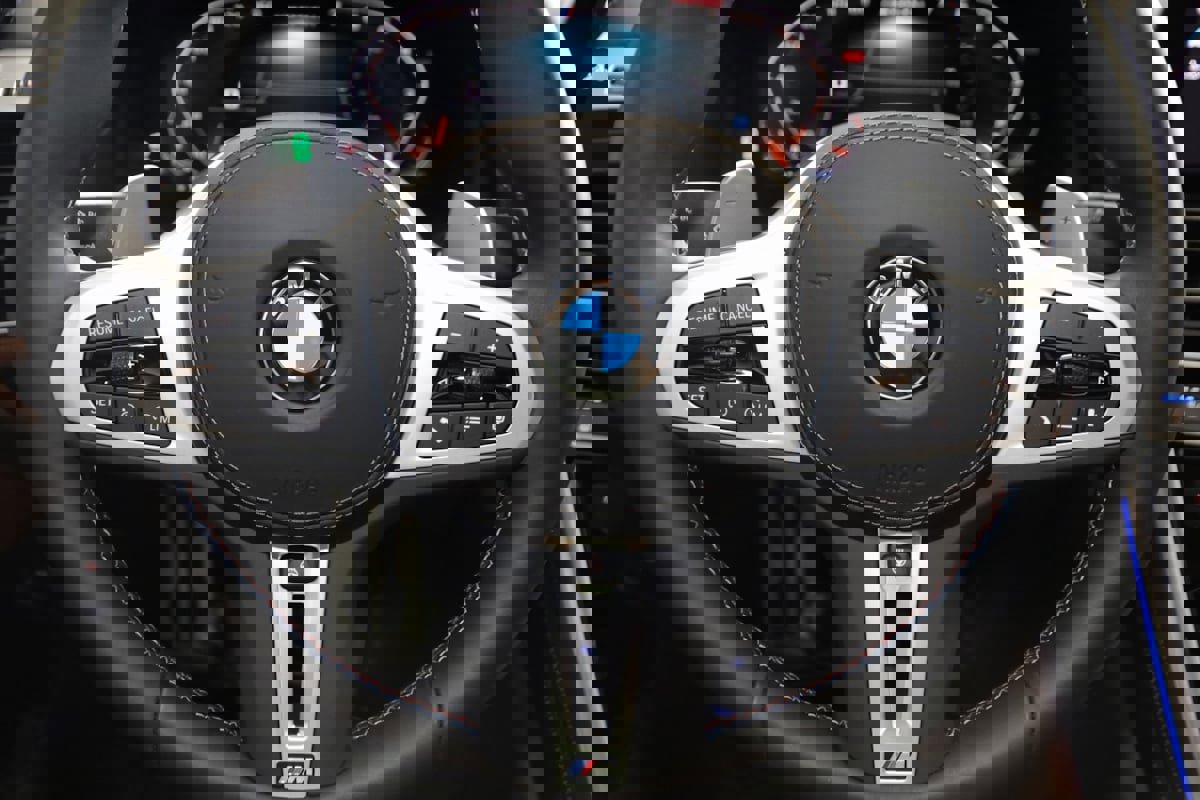 Used 2025 BMW M850i xDrive Coupe w/ M Sport Professional Package image 54