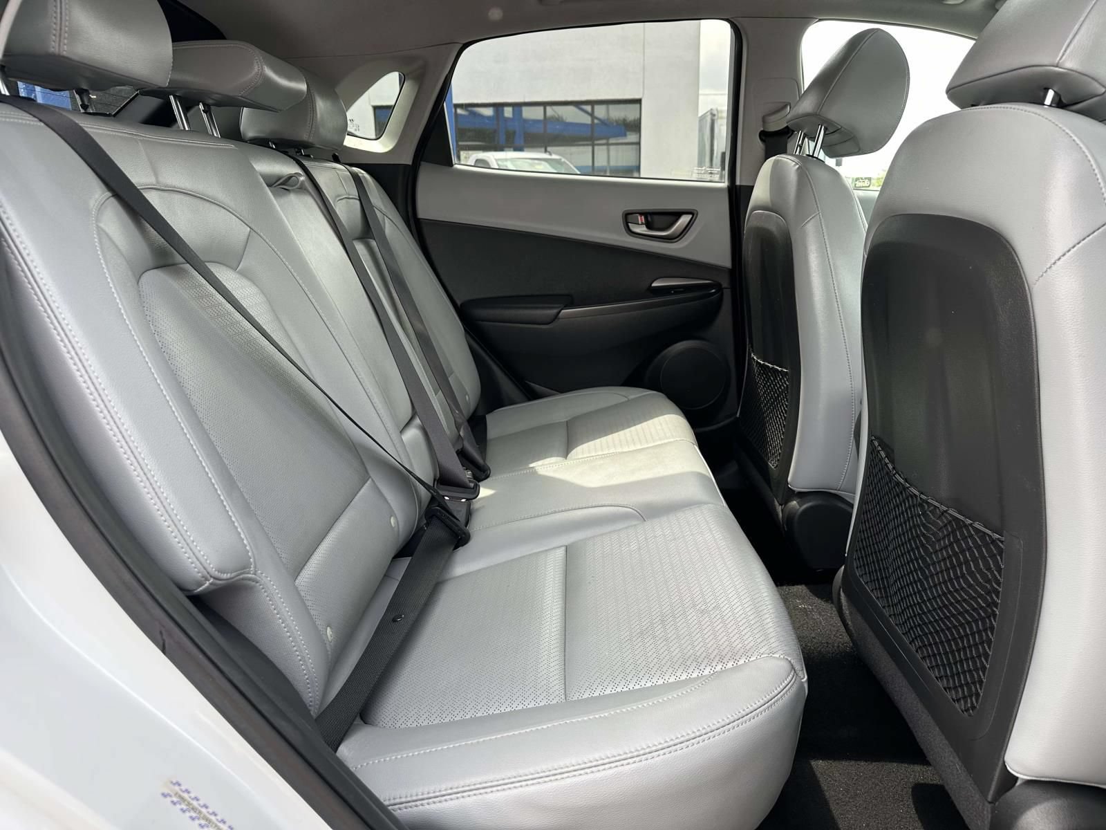 Used 2020 Hyundai Kona Limited AWD/4WD image 27