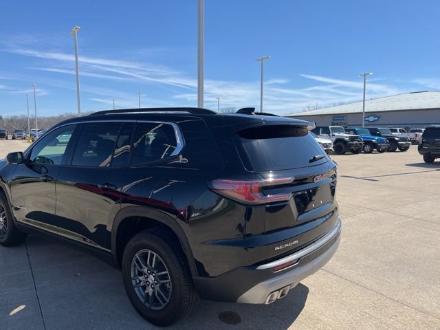 Used 2025 GMC Acadia Elevation FWD image 7