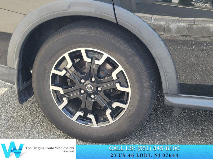 Used 2019 Nissan Pathfinder SL image 9