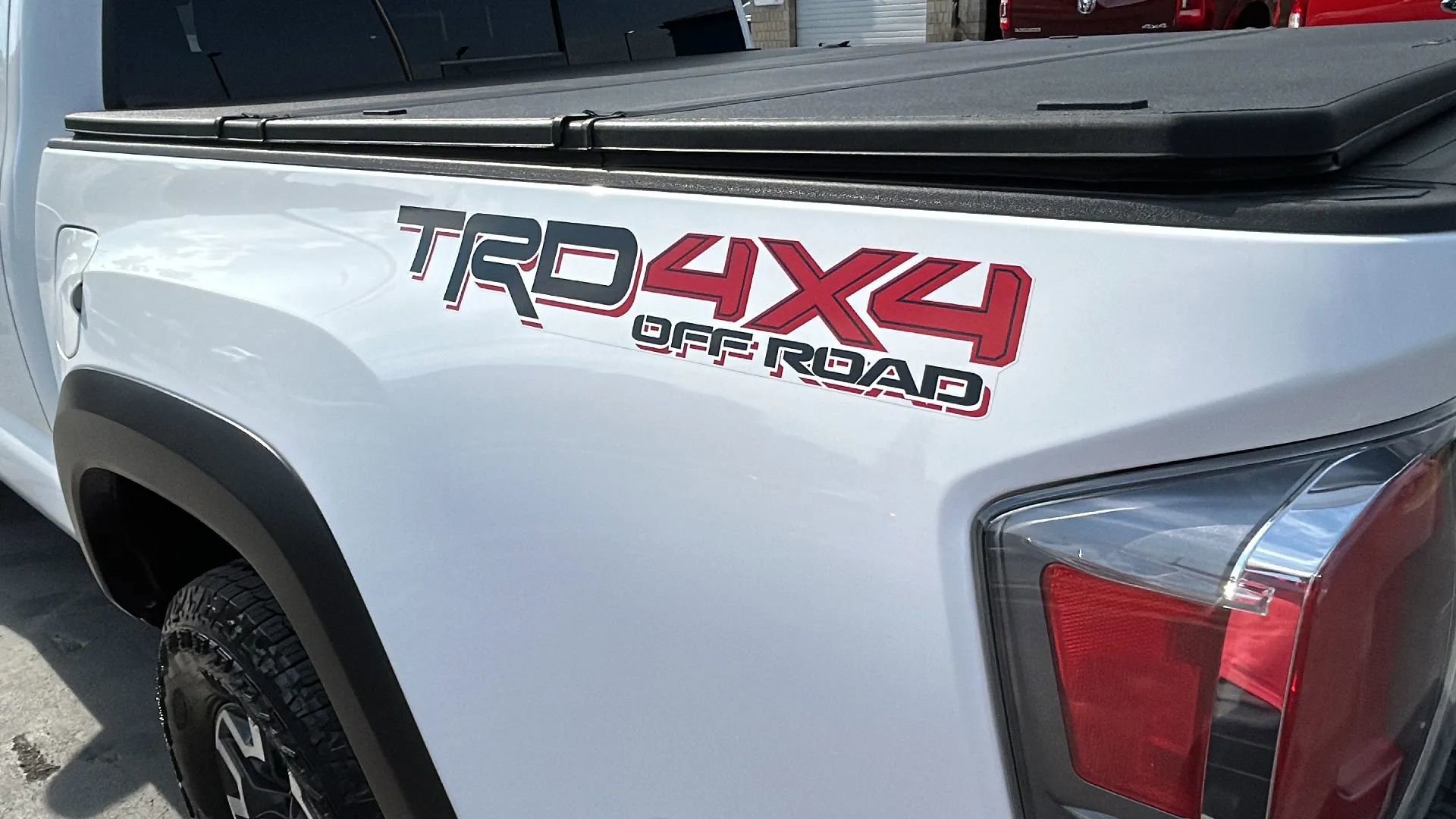 Used 2023 Toyota Tacoma TRD Off-Road image 29
