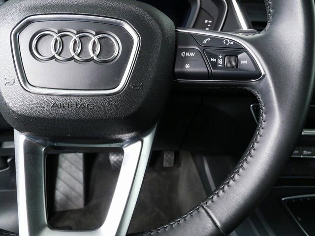 Used 2018 Audi Q5 2.0T Premium Plus w/ Premium Plus Package image 11