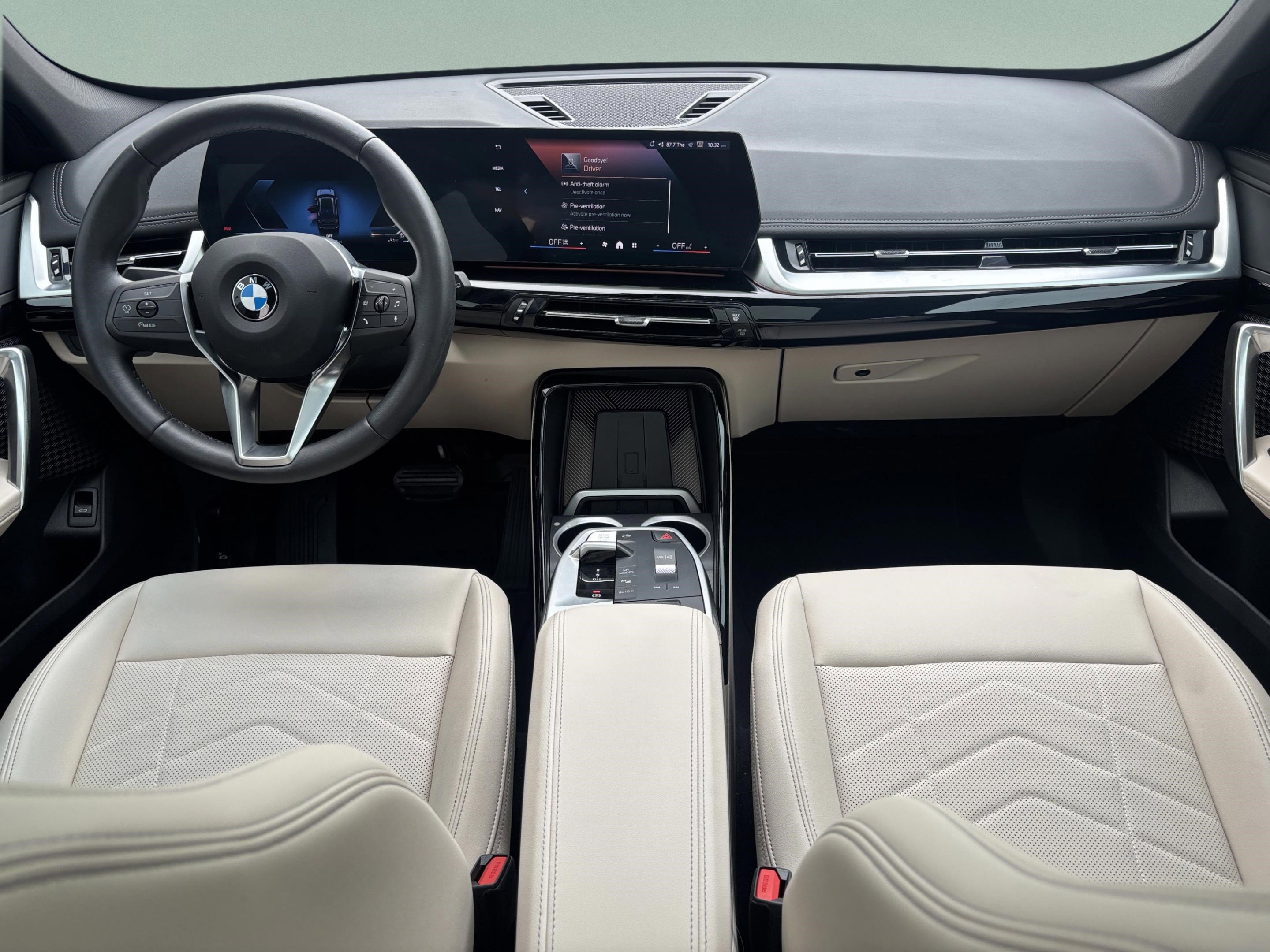 Used 2025 BMW X1 xDrive28i w/ Convenience Package AWD/4WD image 8