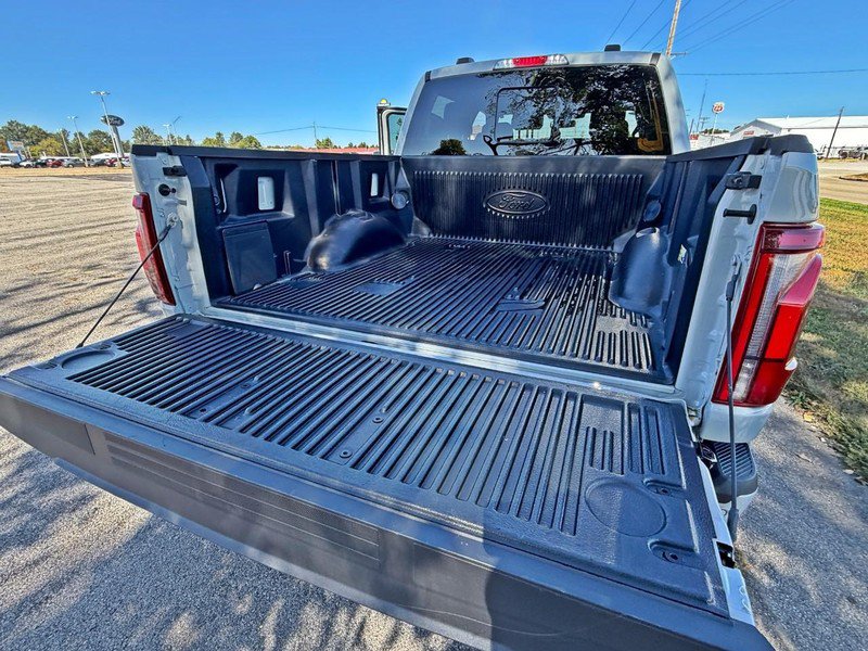 Used 2026 Ford F150 Lariat AWD/4WD image 12